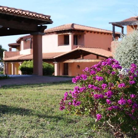 Borgo Dei Pescatori Hotel Aglientu Bagian luar foto