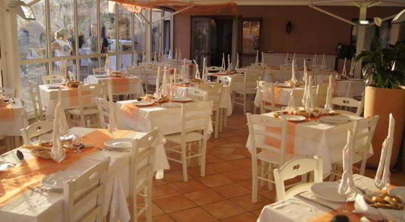 Borgo Dei Pescatori Hotel Aglientu Bagian luar foto