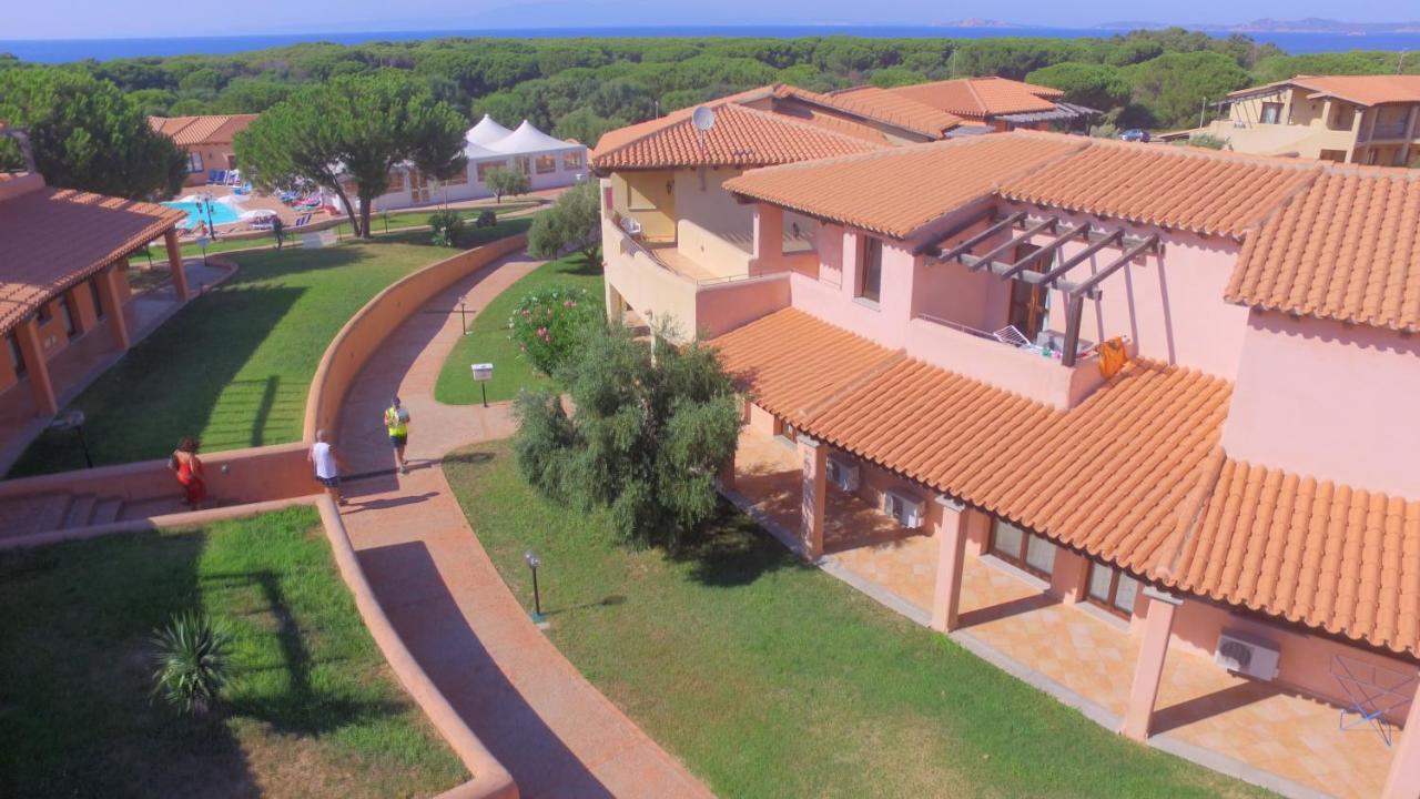 Borgo Dei Pescatori Hotel Aglientu Bagian luar foto