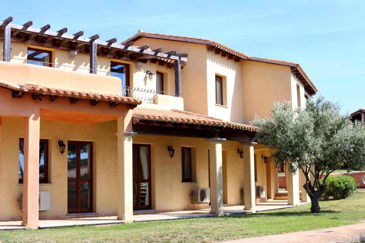 Borgo Dei Pescatori Hotel Aglientu Bagian luar foto